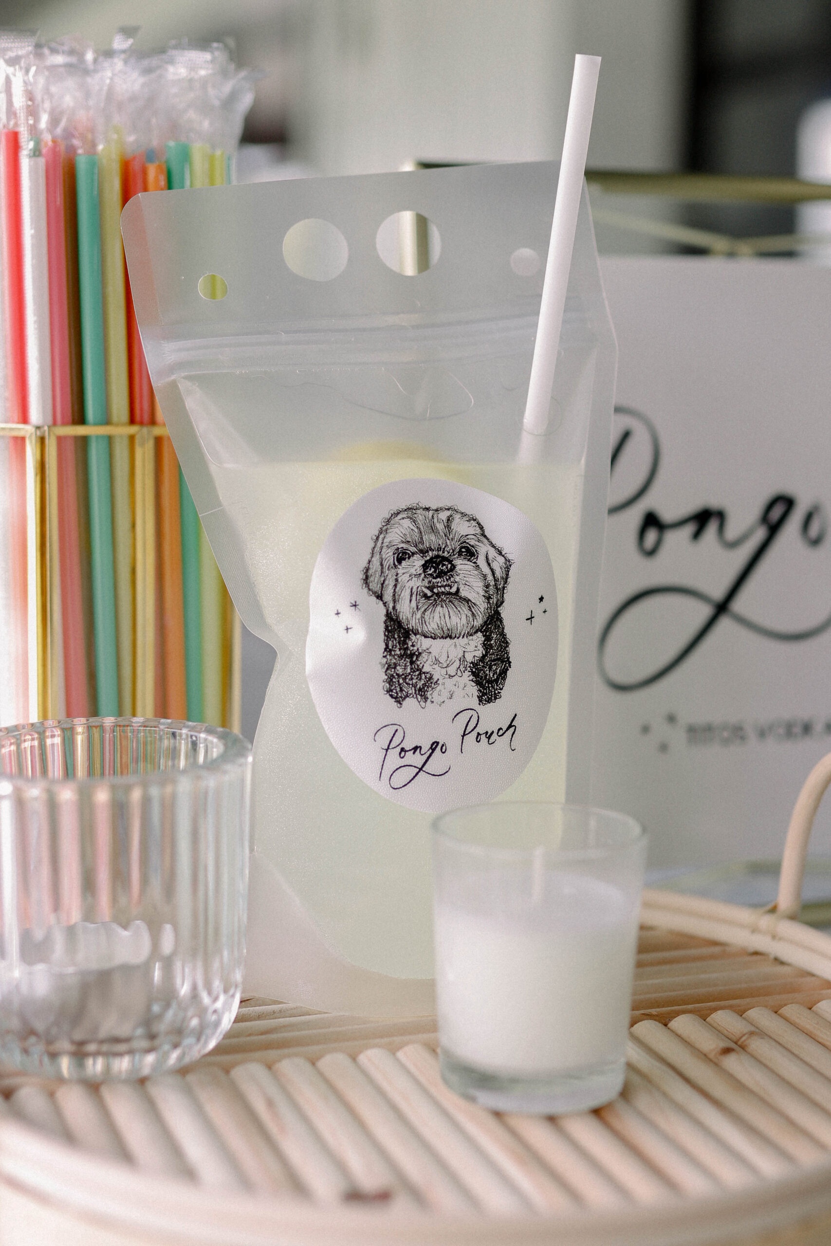 Drink pouches customized with pet illustrations